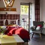 Apartment U Harrego Ii Przy Stawie Klimatyzacja,balkon, Sauna , Balia, Ogrod,parking Bad Kudowa