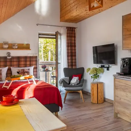 Апартаменти U Harrego Ii Przy Stawie Klimatyzacja,balkon, Sauna , Balia, Ogrod,parking *