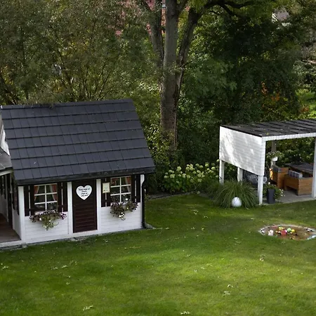 U Harrego Ii Przy Stawie Klimatyzacja,balkon, Sauna , Balia, Ogrod,parking Апартаменти Кудова-Здруй