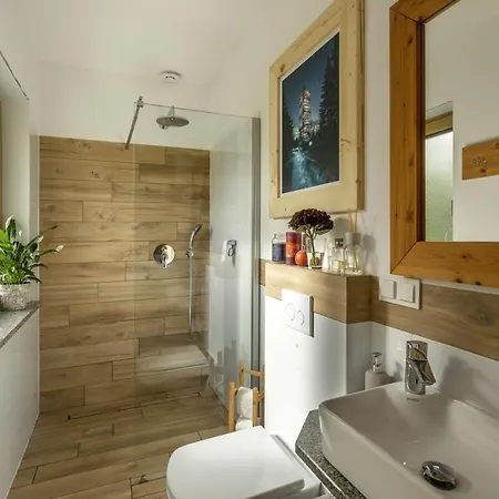 U Harrego Ii Przy Stawie Klimatyzacja,balkon, Sauna , Balia, Ogrod,parking Lejlighed Kudowa-Zdrój