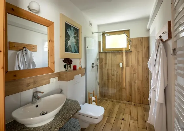 Lejlighed U Harrego Ii Przy Stawie Klimatyzacja,balkon, Sauna , Balia, Ogrod,parking Kudowa-Zdrój