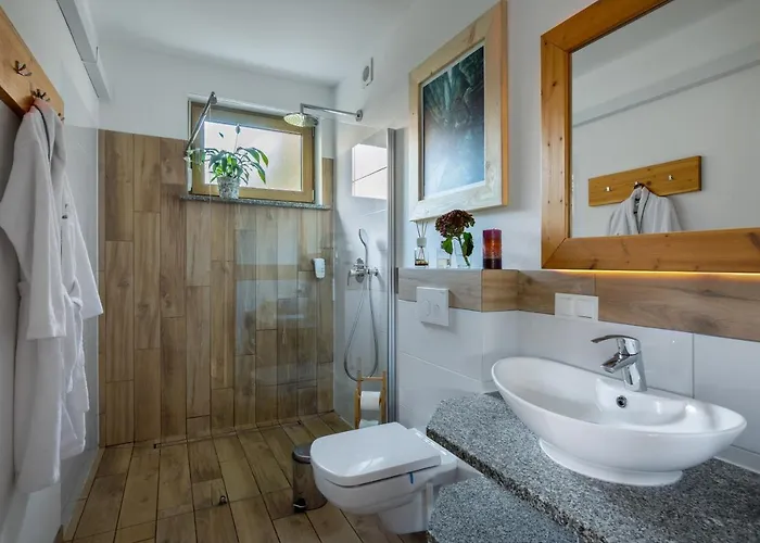 Apartment U Harrego Ii Przy Stawie Klimatyzacja,balkon, Sauna , Balia, Ogrod,parking *